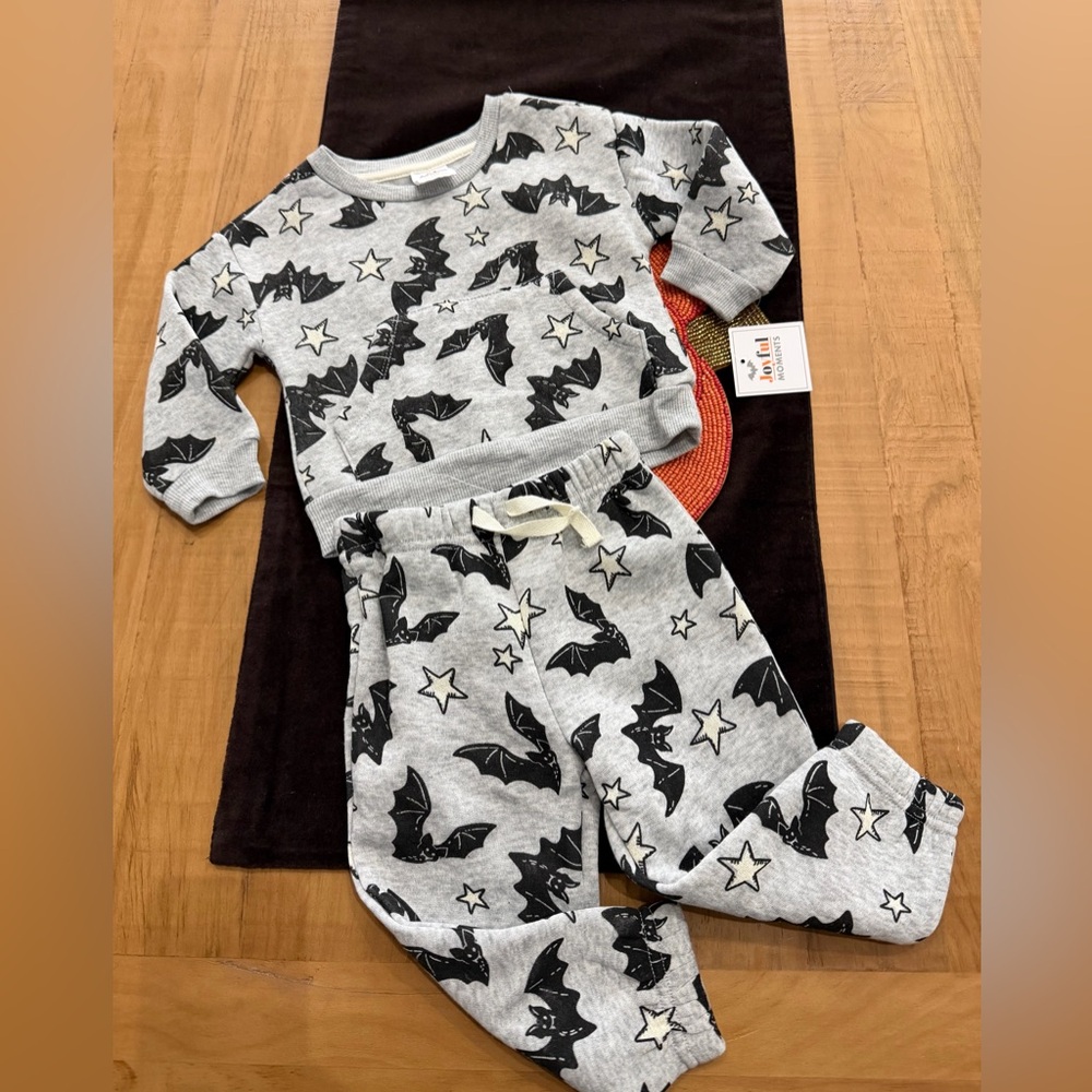 Halloween Gray Baby Set with Bats and Stars